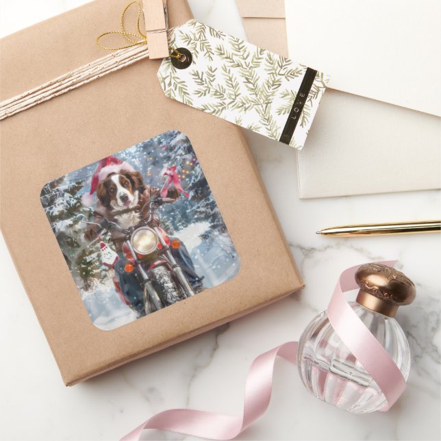 Pegatina Cuadrada Navidades en motocicleta de Brittany Spaniel (Regalar)