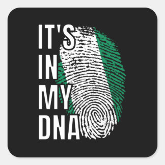 Pegatina Cuadrada Nigeria está en mi bandera de ADNThumbprint T-Shir