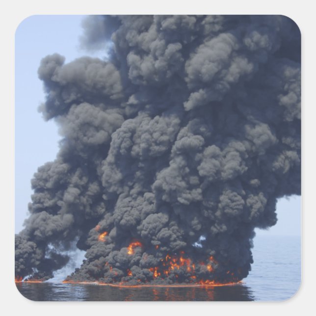 Pegatina Cuadrada Nubes oscuras de humo y fuego emergen 2 (Anverso)