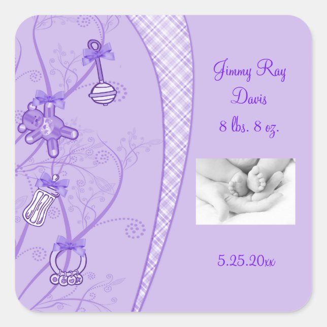 Pegatina Cuadrada Nuestra Nueva Adición En Hues Púrpura (Anverso)