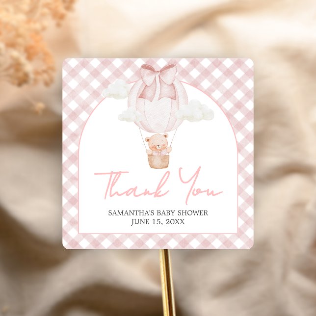 Pegatina Cuadrada Oso Rosa Apenas Espera Baby Shower  (Bearly Wait Baby Shower Sticker)