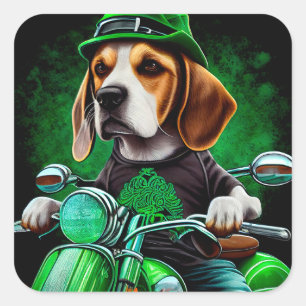 Pegatina Cuadrada Perro Beagle conduciendo bicicleta Día de San Patr