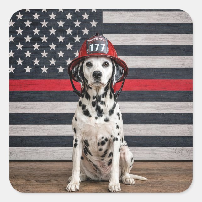 Pegatina Cuadrada Perro dálmata con casco de bombero (Anverso)