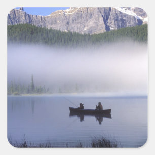 Pegatina Cuadrada Pesca en canoa Lago Waterfowl, Banff Nacional