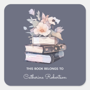 Pegatina Cuadrada Pila de libros Este libro pertenece a la placa de 