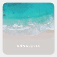 playa de arena tropical océano olas soleadas moder