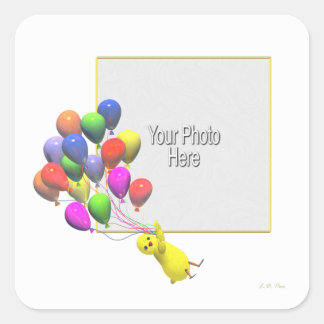 Pegatina Cuadrada Pollo de cumpleaños y globos (fotograma)