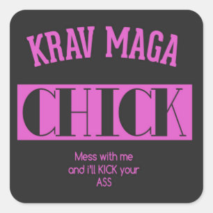 Pegatina Cuadrada Polluelo de Krav Maga - lío conmigo