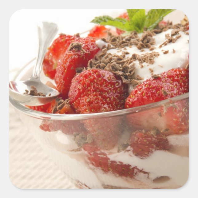 Pegatina Cuadrada Postre de fresa con yogur fresco (Anverso)