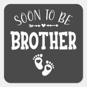 Pegatina Cuadrada Próximamente el Hermano será ascendido a Hermano