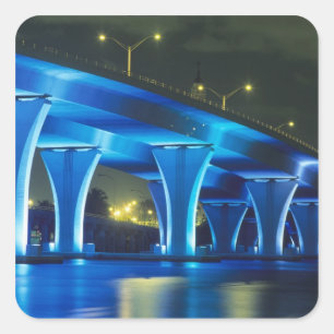 Pegatina Cuadrada Puente nocturno en Puerto Miami, Florida
