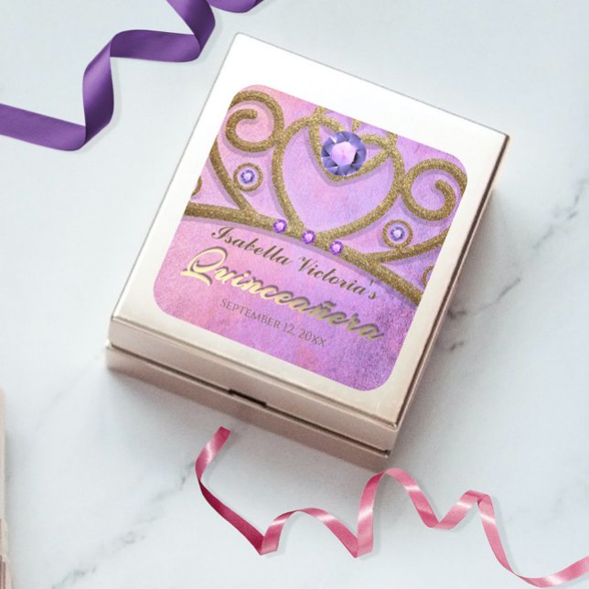 Pegatina Cuadrada Purpurina de oro morado rosado Jeweld Tiara Quince (Subido por el creador)