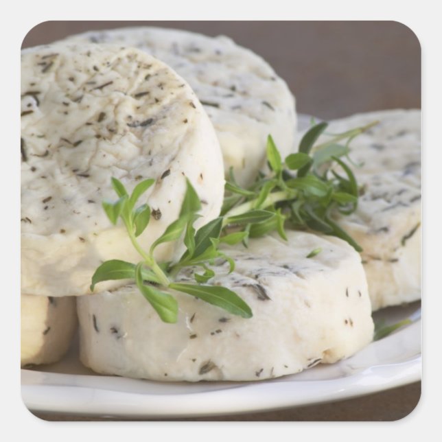 Pegatina Cuadrada Queso de cabra francés - quevre - con hierbas en u (Anverso)