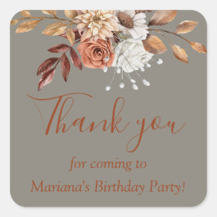 Pegatina Cuadrada Ramo Floral de Otoño Cumpleaños Gris Favor