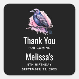 Pegatina Cuadrada Raven negro en un Ilustracion de sucursal Gracias