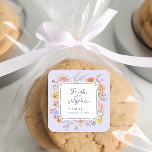 Pegatina Cuadrada Recién salido del mercado floral morado Bridal Sho (Lilac Fresh of the market Bridal Shower square sticker)