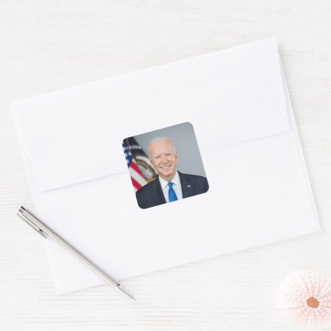 Pegatina Cuadrada Retrato Oficial 2021 del Presidente Joe Biden (Sobre)