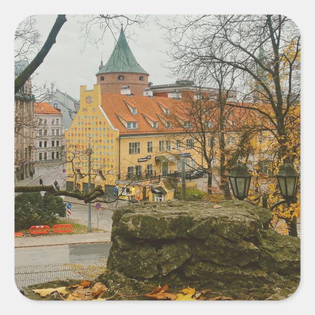 Pegatina Cuadrada Riga en otoño (Anverso)
