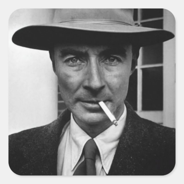 Pegatina Cuadrada Robert Oppenheimer Smoking Photo (Anverso)