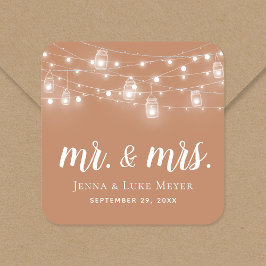 Pegatina Cuadrada Rustic String Lights Mr. and Mrs. Boda Monogram