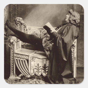 Pegatina Cuadrada Sarah Bernhardt (1844-1923) como Hamlet en 1899