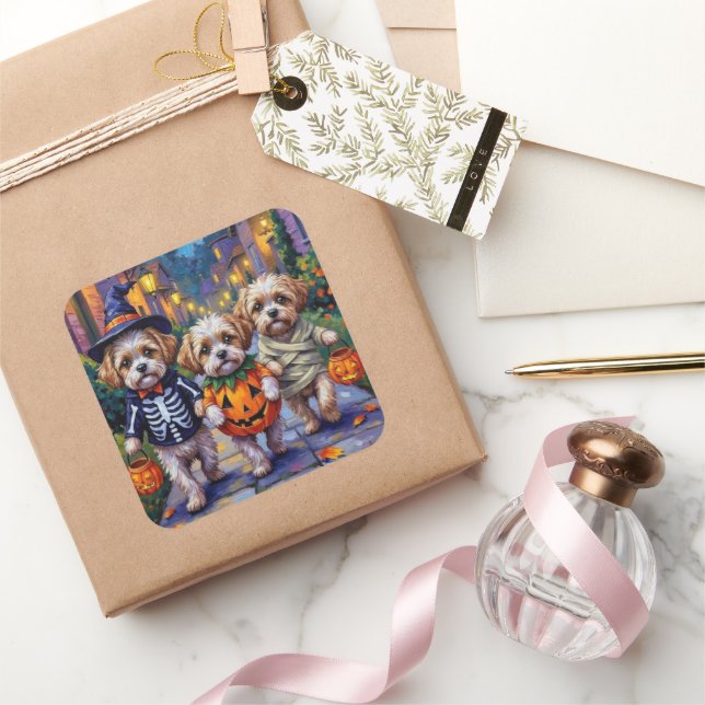 Pegatina Cuadrada Shih Tzu Dogs Trick-or-Treating Halloween Costumes (Regalar)