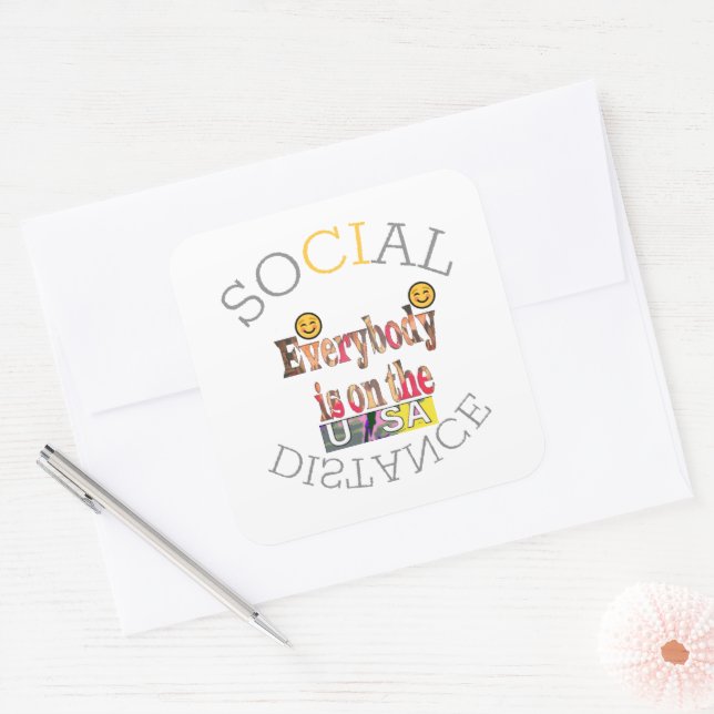 Pegatina Cuadrada Sobreviviremos a COVID-19: Un mensaje de resilienc (Sobre)