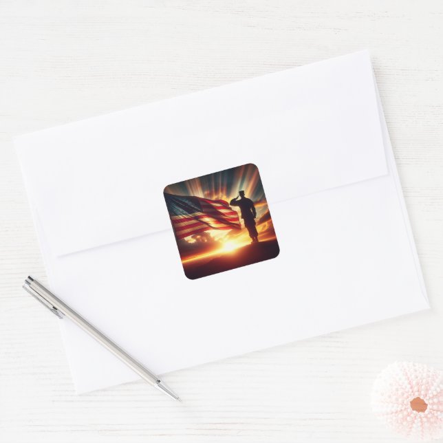 Pegatina Cuadrada Soldado norteamericano saludando a la bandera (Sobre)