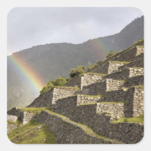 Pegatina Cuadrada Sudamérica, Perú, Machu Picchu. Arcoíris sobre