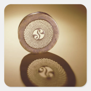 Pegatina Cuadrada Tapa a cielo abierto de la caja, de Cornalaragh