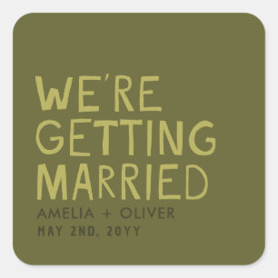 Pegatina Cuadrada Tipografía Verde Oliva Moderna   Respaldo A Rayas 