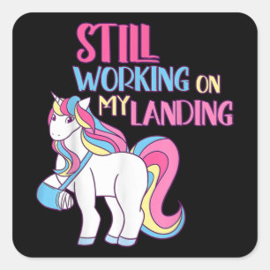 Pegatina Cuadrada Todavía Trabajando En Mi Lesiones De Aterrizaje R