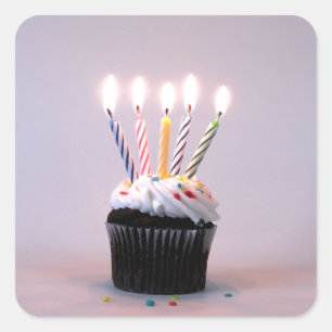 Pegatina Cuadrada Torta de cumpleaños con velas