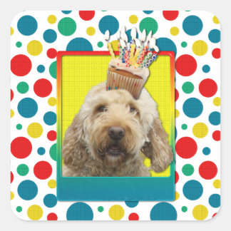Pegatina Cuadrada Torta de cumpleaños - GoldenDoodle