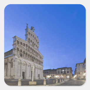 Pegatina Cuadrada Toscana, Lucca, Piazza San Michele al amanecer