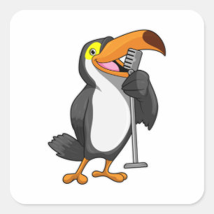 Pegatina Cuadrada Toucan en la música con micrófono