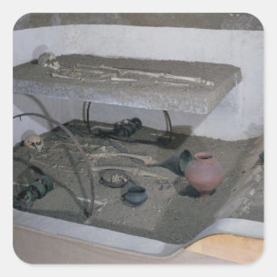 Pegatina Cuadrada Tumba de un jefe galardonado y su chariot