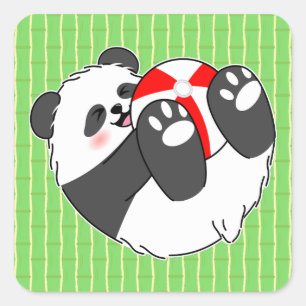 Pegatina Cuadrada Un adorable bebé panda jugando con una pelota