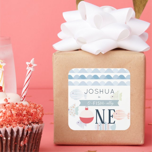 Pegatina Cuadrada Un chico pescador blanco primer cumpleaños (Fiesta)