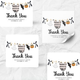 Pegatina Cuadrada Un pequeño bote casi se debe a Baby Shower