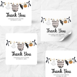 Pegatina Cuadrada Un pequeño bote casi se debe a Baby Shower