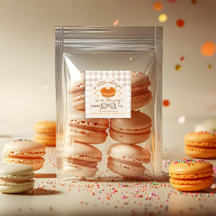 Pegatina Cuadrada Un pequeño Cutie Pie está en camino - Pequeño Pega