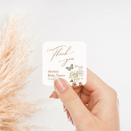 Pegatina Cuadrada Un pequeño mariposa elegante Baby Shower de flores