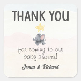 Pegatina Cuadrada Un Poco De Cacahuete Está En Camino De Baby Shower