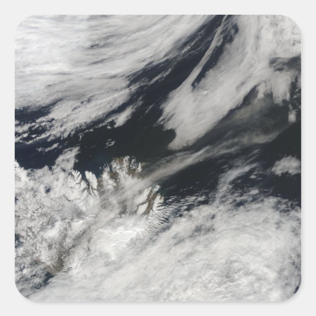 Pegatina Cuadrada Una columna de ceniza gris pálida sopla desde la c (Anverso)