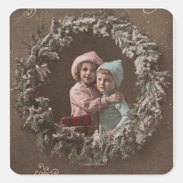 Pegatina Cuadrada Una feliz Navidad, niños pequeños abrazando (Anverso)