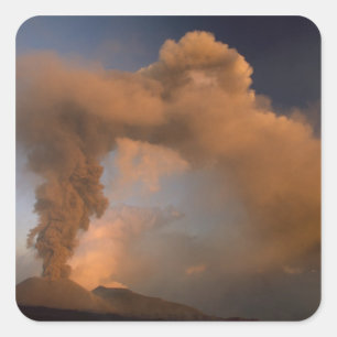 Pegatina Cuadrada ventila cima del Mt. Etna, Sicilia, Italia