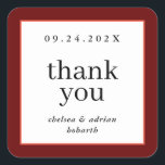 Pegatina Cuadrada Vino Borde Rojo Simple Boda Favor<br><div class="desc">Haga una declaración de elegancia subestimada con este sencillo favor de boda basado en texto gracias etiqueta pegatina que presenta un borde de rojo borgoñón y naranja de coral. Utilice la opción de personalización para cambiar los colores y tipos de letra que se adapten al tema boda.</div>