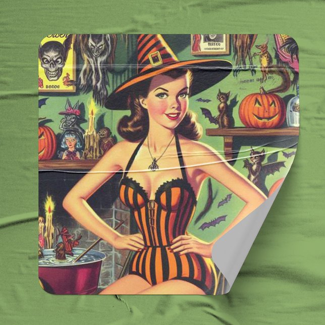 Pegatina Cuadrada Vintage Halloween Cute Witch Pinup (Subido por el creador)
