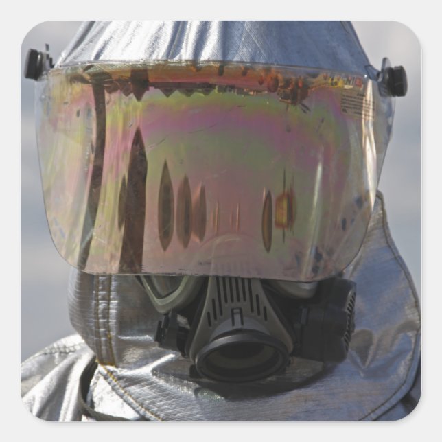 Pegatina Cuadrada Vista de primer plano de un bombero (Anverso)